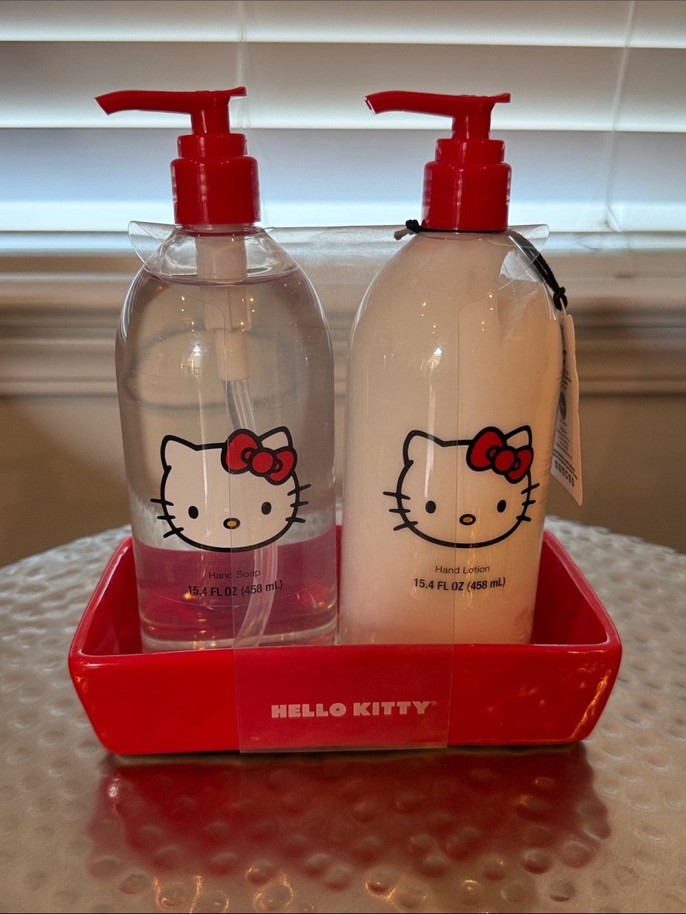 Hello Kitty Scented Red and White Hand Soap & Lotion Set